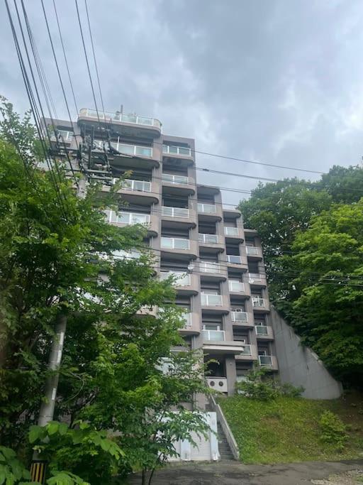 フューデイズコンドミニアム定山渓211号室 อพาร์ทเม้น *